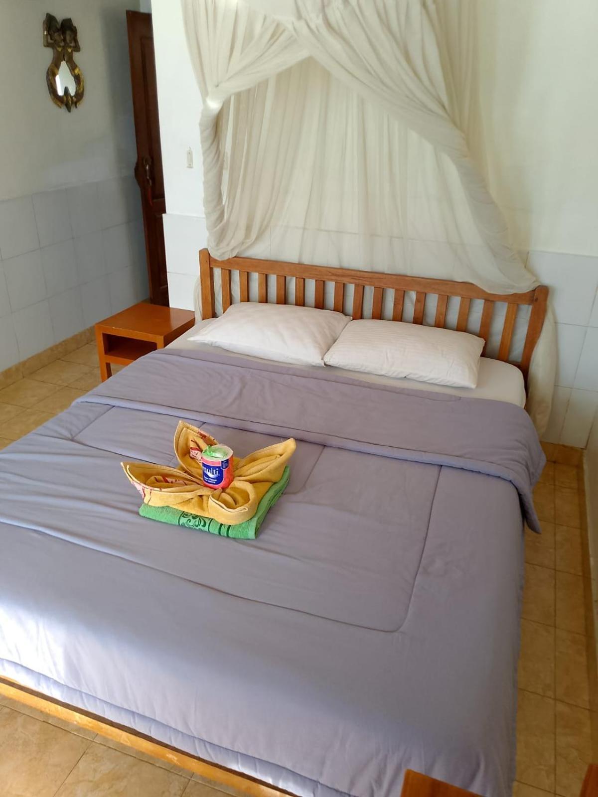 Sunrise Cafe Bungalows Амед Номер фото